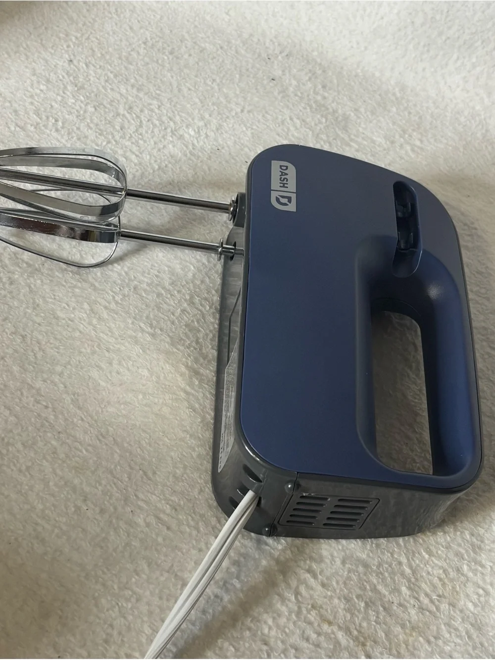 Ash Hand Mixer in Navy Blue and Black